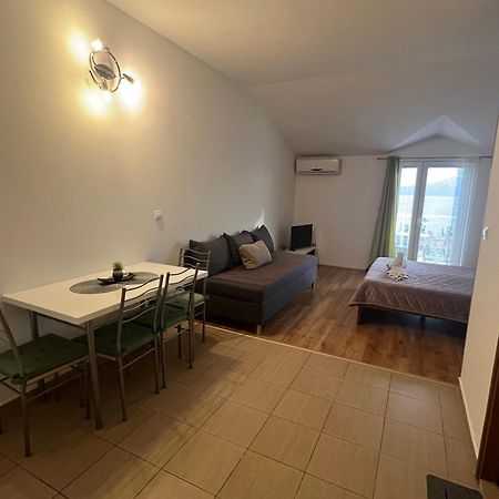 Apartments Mateljak غراداك المظهر الخارجي الصورة