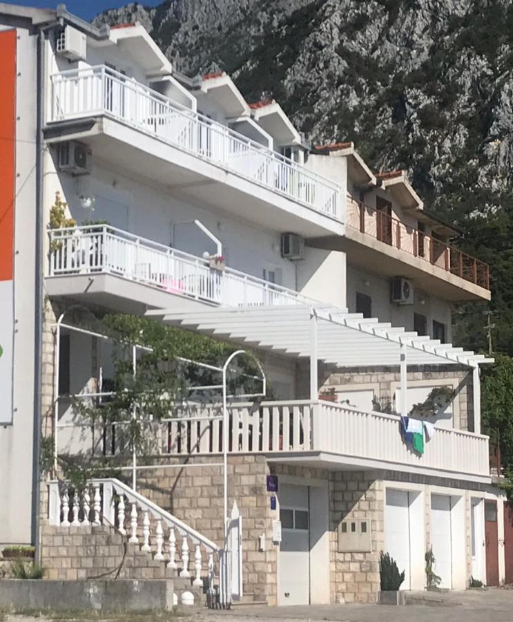 Apartments Mateljak غراداك المظهر الخارجي الصورة