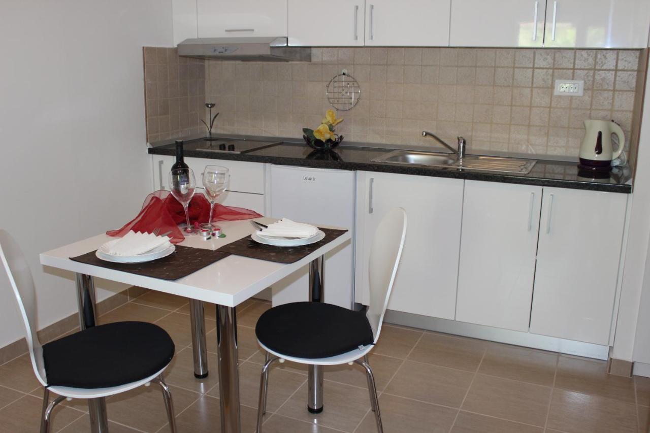 Apartments Mateljak غراداك الغرفة الصورة
